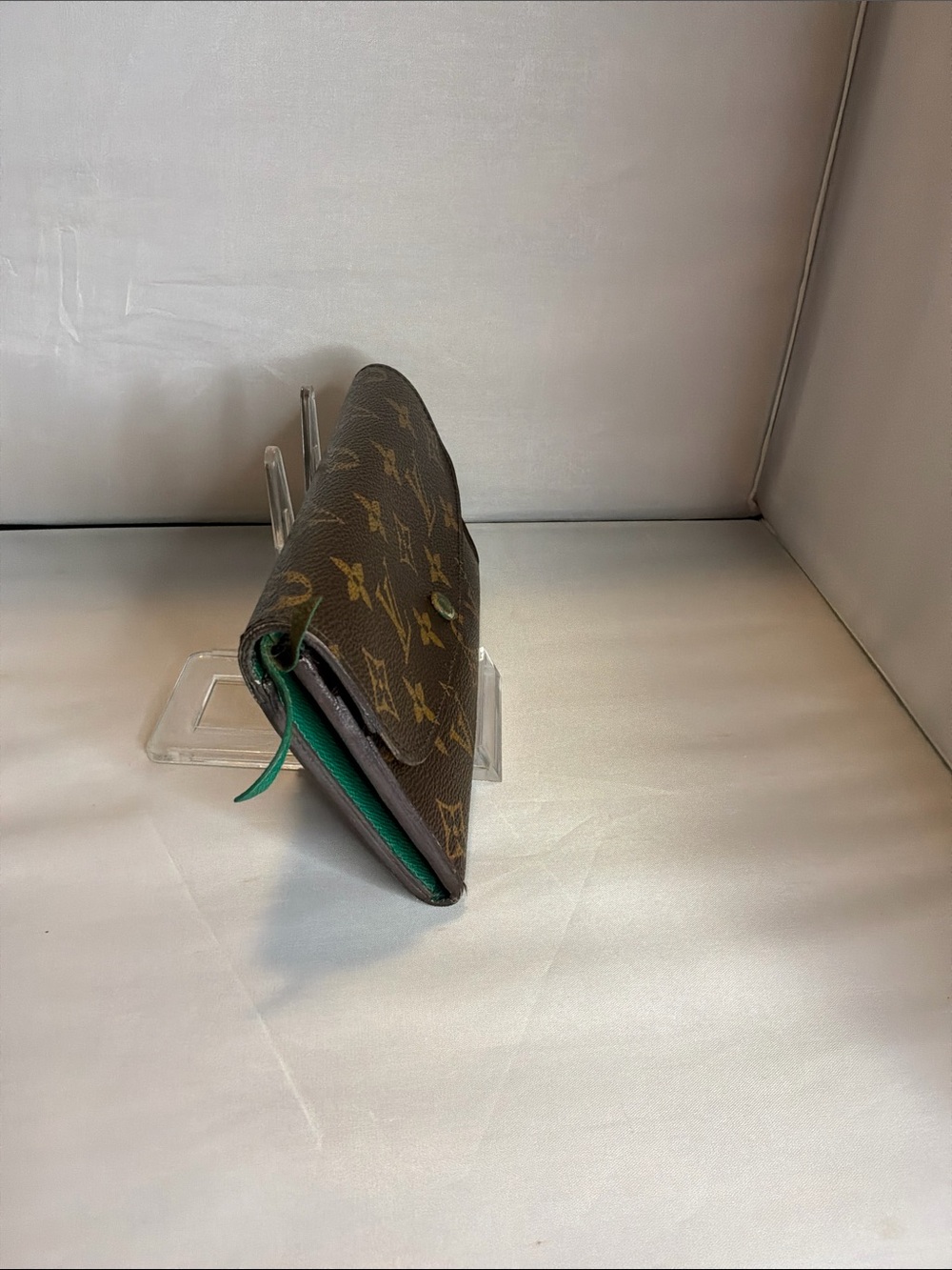Louis Vuitton Monogram Emilie Wallet with Teal Interior - Picture 3 of 8